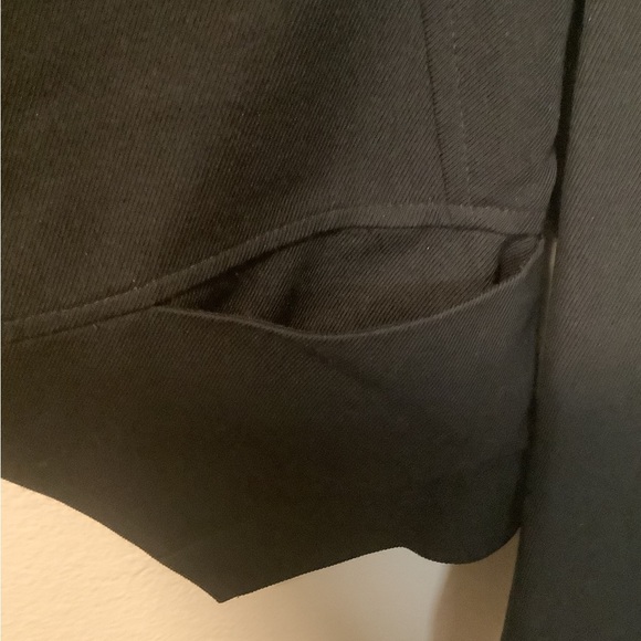 Hache women’s black cropped jacket 100% Lana vergine wool (see photos for size) - Picture 7 of 11
